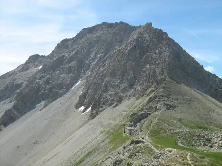 Sentiero Attrezzato degli Alpini a Punta Charrà