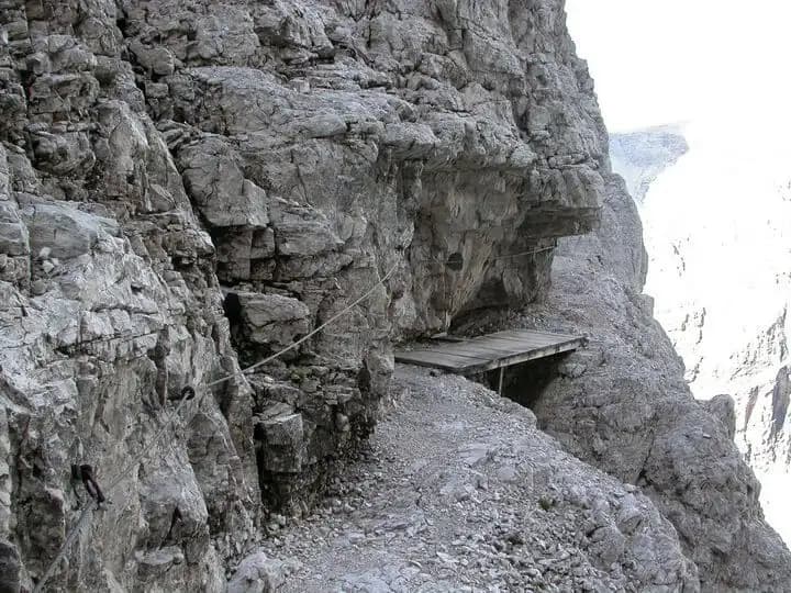 via ferrata Ferrata Strada degli Alpini