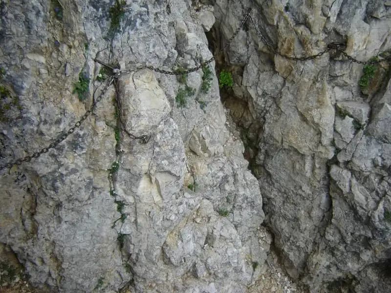 via ferrata Sentiero Attrezzato al Monte Cornetto