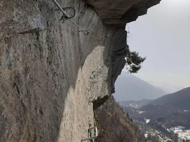 via ferrata Ferrata Walserfall