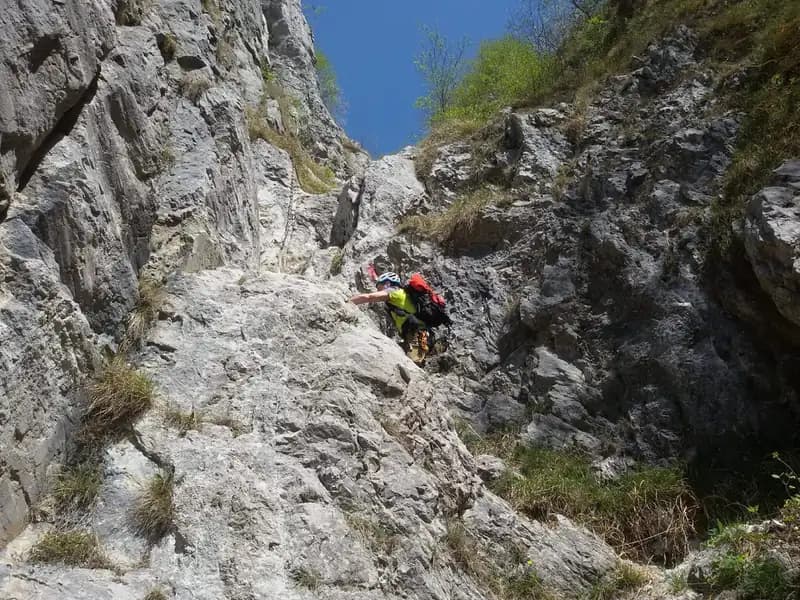 via ferrata Ferrata al Canalone Belasa